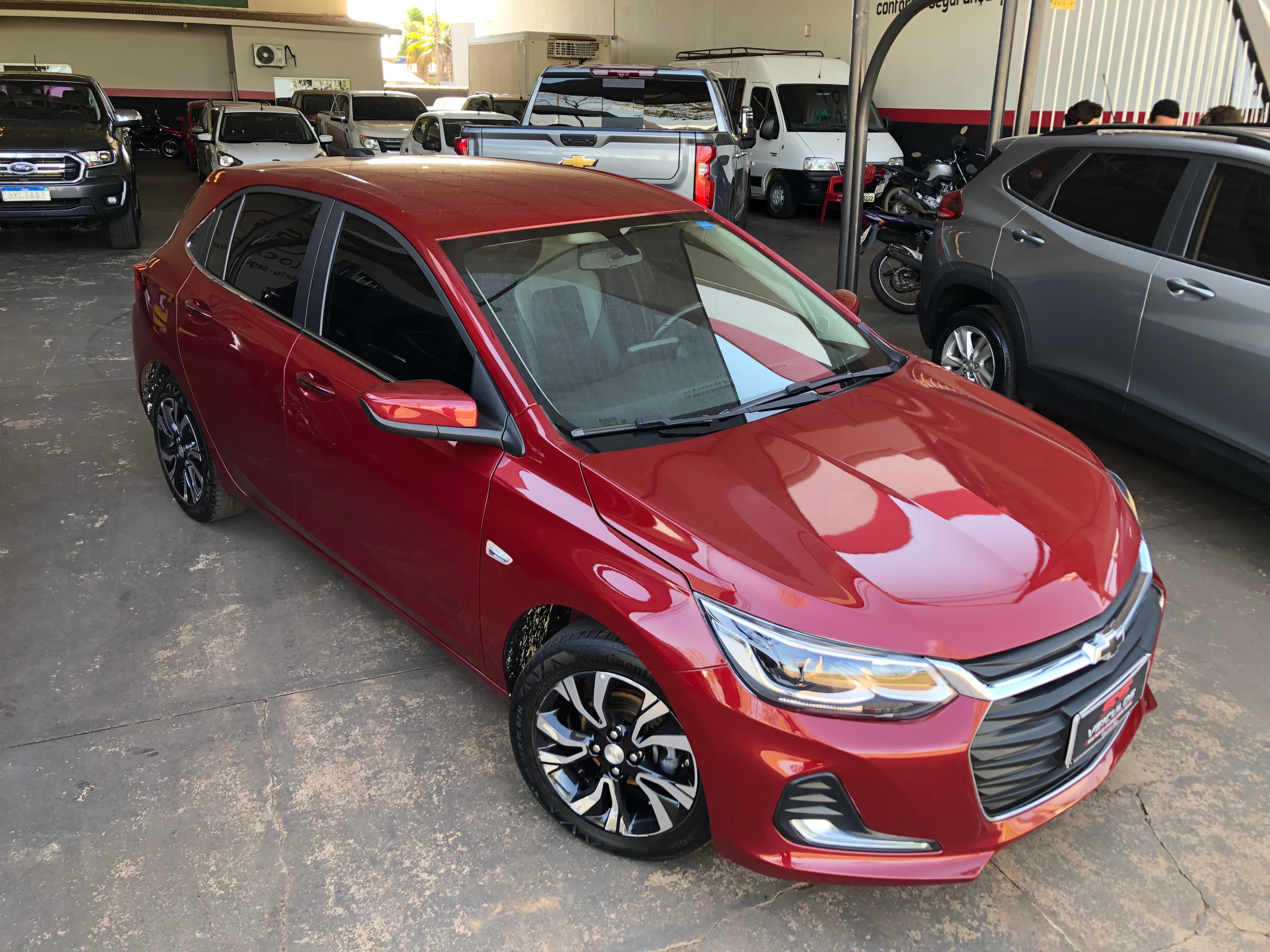 Chevrolet Onix Premier 2